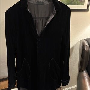 Black Velvet tunic shirt with pockets